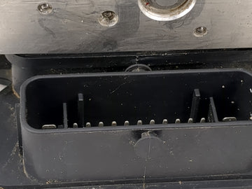 2019 Chevrolet Cruze ABS Pump Control Module Replacement P/N:0265956573 2265106527 Fits OEM Used Auto Parts