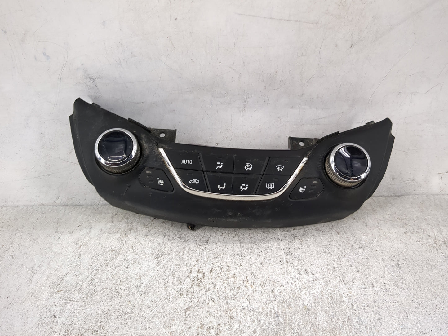 2019 Chevrolet Cruze Climate Control Module Temperature AC/Heater Replacement P/N:42543599 545290509 Fits OEM Used Auto Part