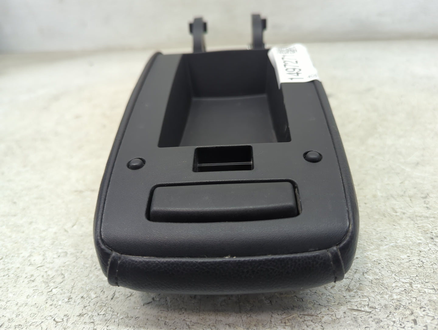 2019 Chevrolet Cruze Center Console Armrest Cover Lid Fits OEM Used Auto Parts - Oemusedautoparts1.com