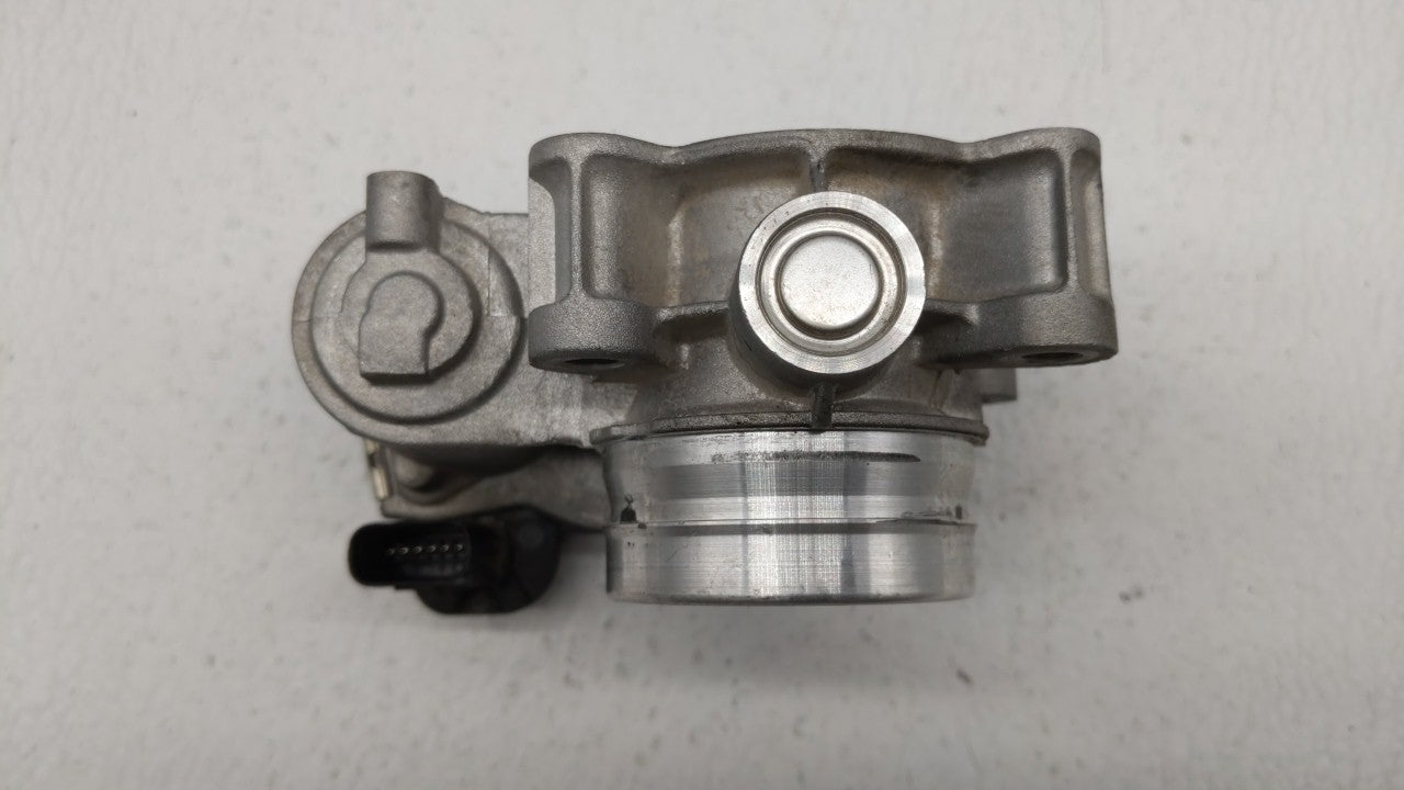 2017-2018 Chevrolet Cruze Throttle Body P/N:12671379AA Fits Fits 2017 2018 OEM Used Auto Parts - Oemusedautoparts1.com