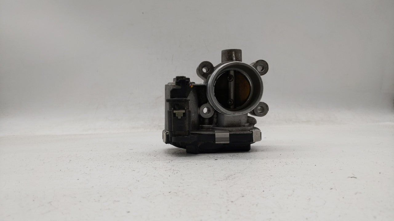 2017-2018 Chevrolet Cruze Throttle Body P/N:12671379AA Fits Fits 2017 2018 OEM Used Auto Parts - Oemusedautoparts1.com