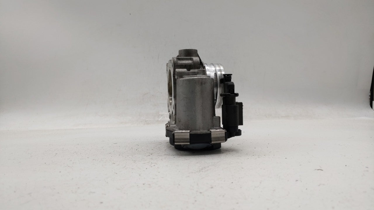 2017-2018 Chevrolet Cruze Throttle Body P/N:12671379AA Fits Fits 2017 2018 OEM Used Auto Parts - Oemusedautoparts1.com