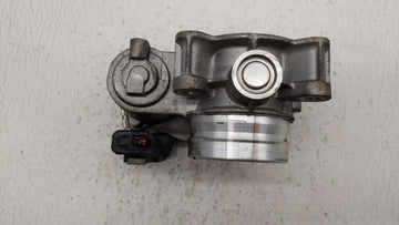 2017-2018 Chevrolet Cruze Throttle Body P/N:12671379AA Fits Fits 2017 2018 OEM Used Auto Parts