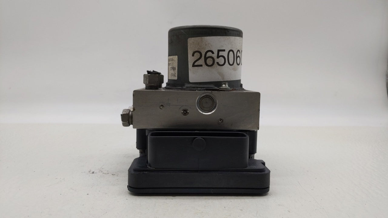 2019 Chevrolet Cruze ABS Pump Control Module Replacement P/N:39126645 Fits OEM Used Auto Parts - Oemusedautoparts1.com