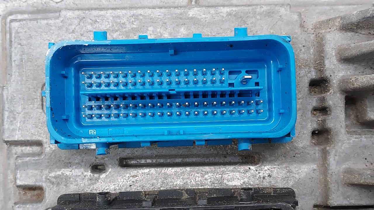 2017-2018 Chevrolet Cruze PCM Engine Control Computer ECU ECM PCU OEM P/N:12696201 12692038, 12676683 Fits Fits 2017 2018 20