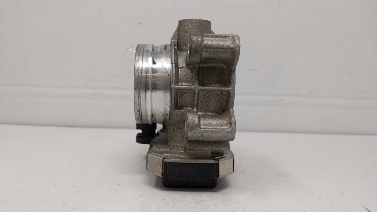 2017-2018 Chevrolet Cruze Throttle Body P/N:12671379AA Fits Fits 2017 2018 OEM Used Auto Parts - Oemusedautoparts1.com
