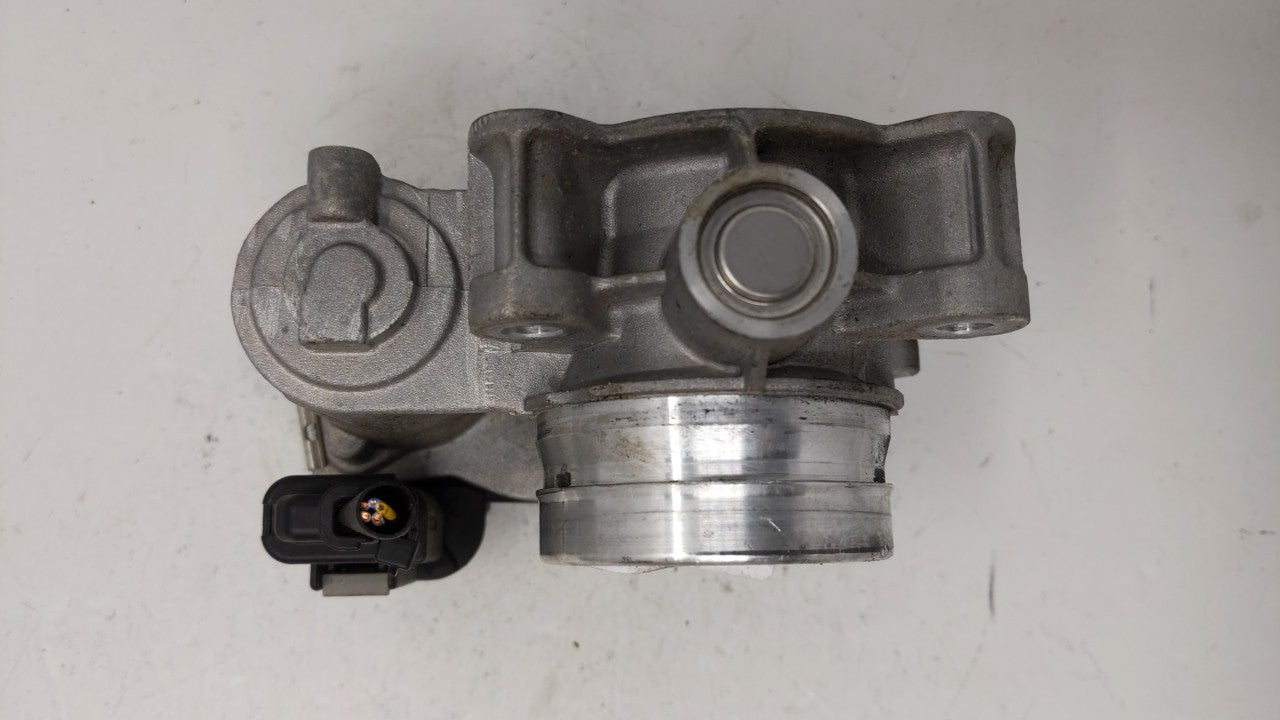 2017-2018 Chevrolet Cruze Throttle Body P/N:12671379AA Fits Fits 2017 2018 OEM Used Auto Parts - Oemusedautoparts1.com