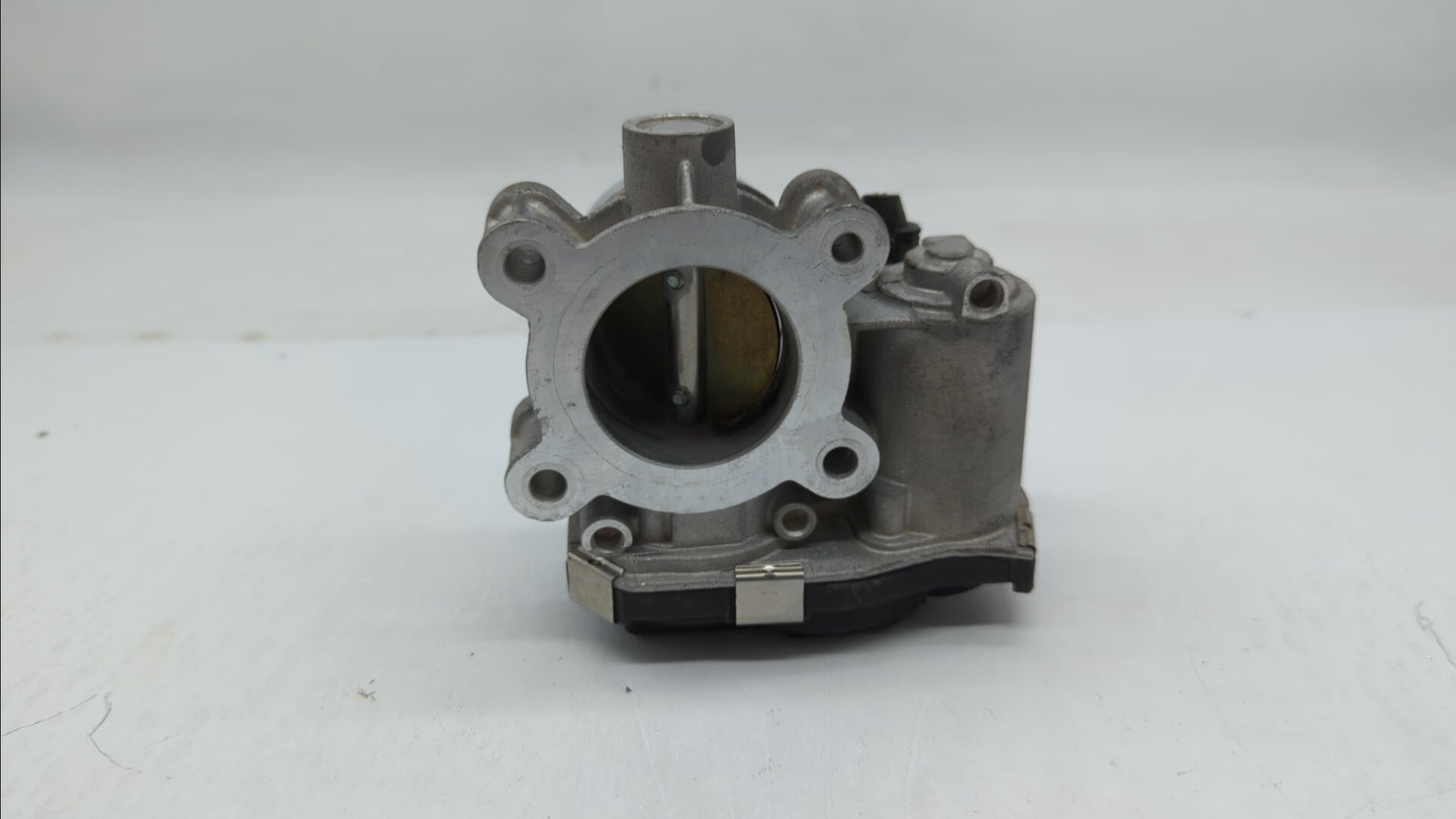 2017-2018 Chevrolet Cruze Throttle Body P/N:12671379AA Fits Fits 2017 2018 OEM Used Auto Parts - Oemusedautoparts1.com