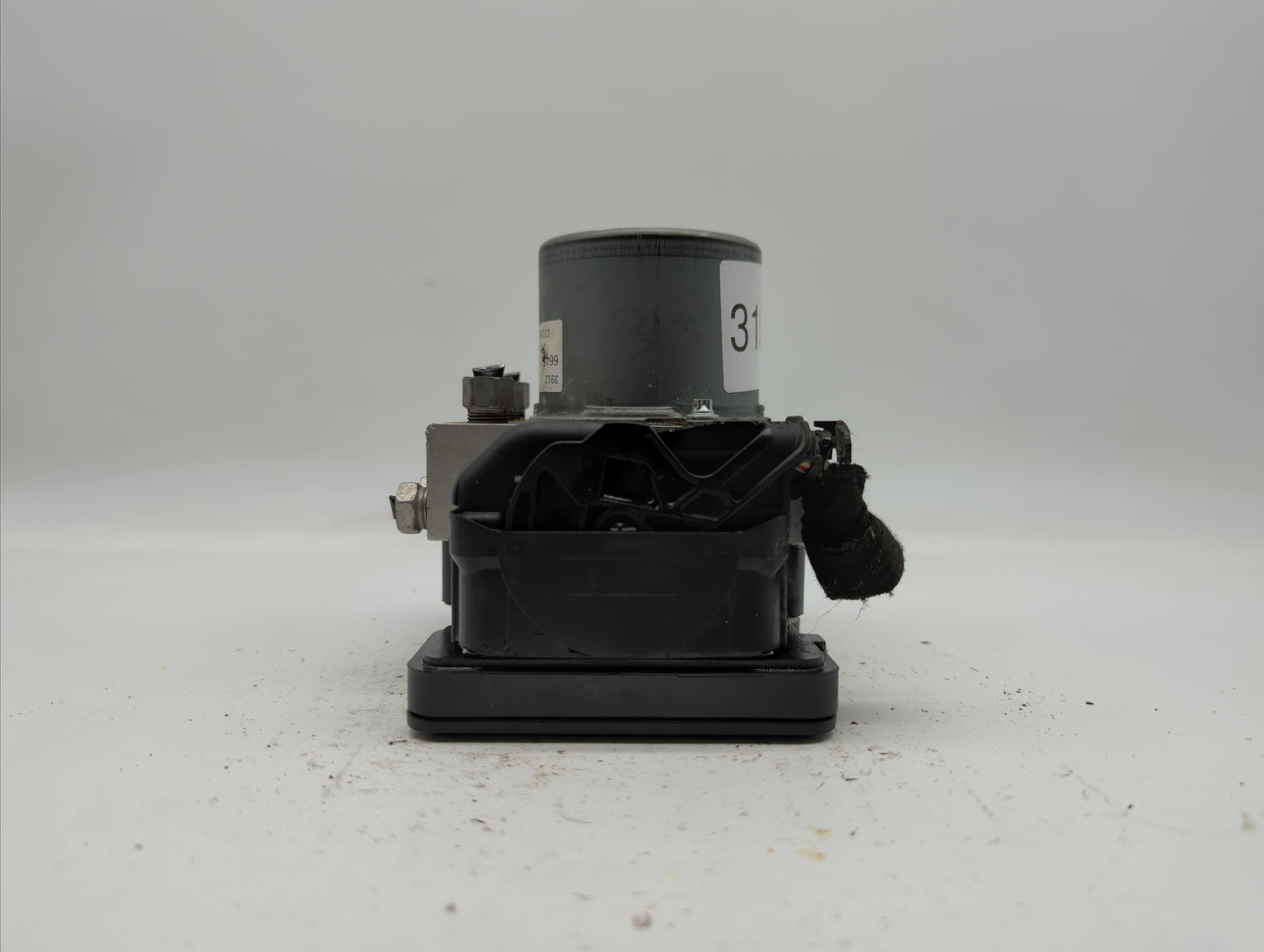 2019 Chevrolet Cruze ABS Pump Control Module Replacement P/N:39126645 Fits OEM Used Auto Parts - Oemusedautoparts1.com
