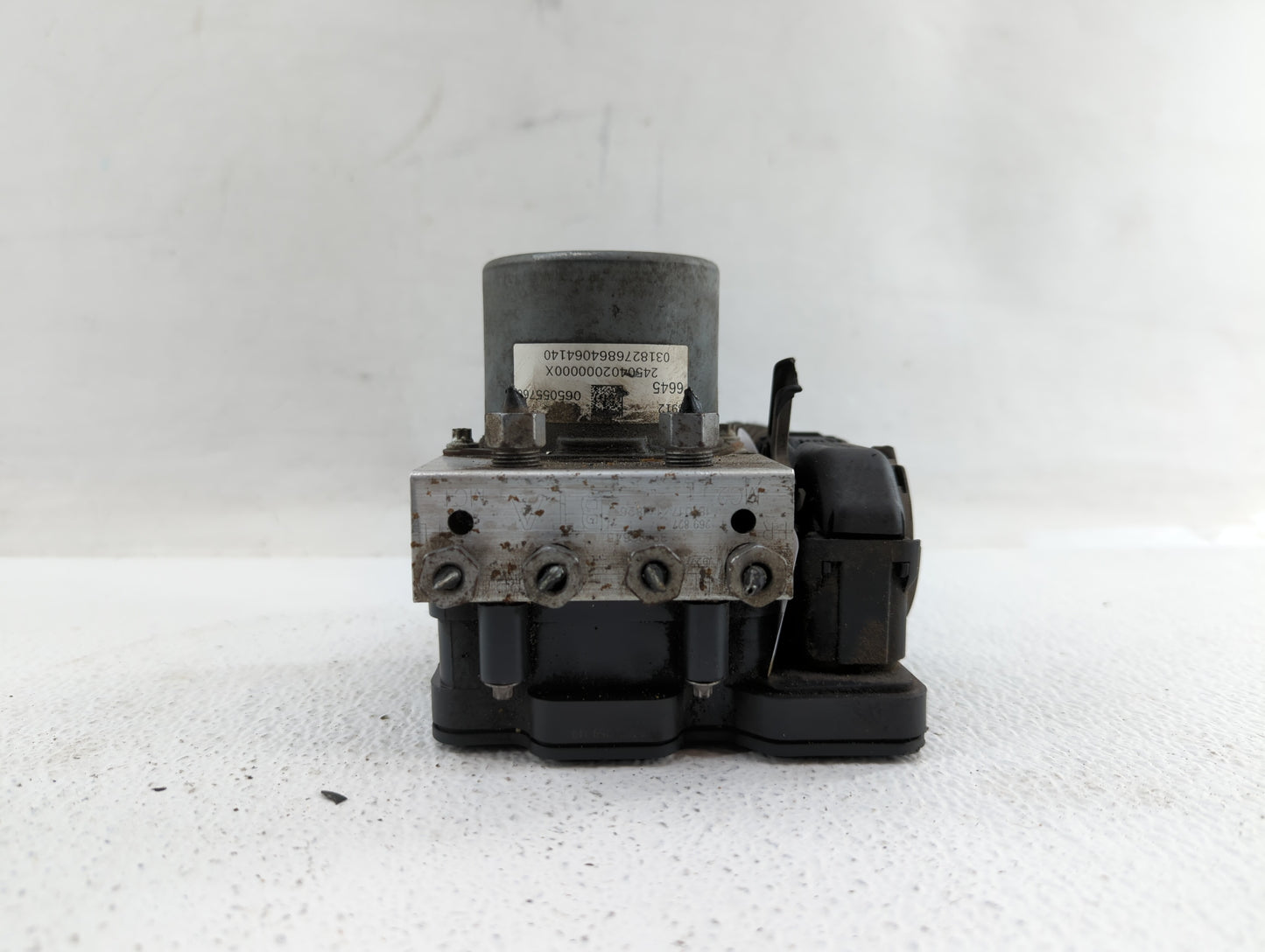 2019 Chevrolet Cruze ABS Pump Control Module Replacement P/N:39126645 Fits OEM Used Auto Parts - Oemusedautoparts1.com