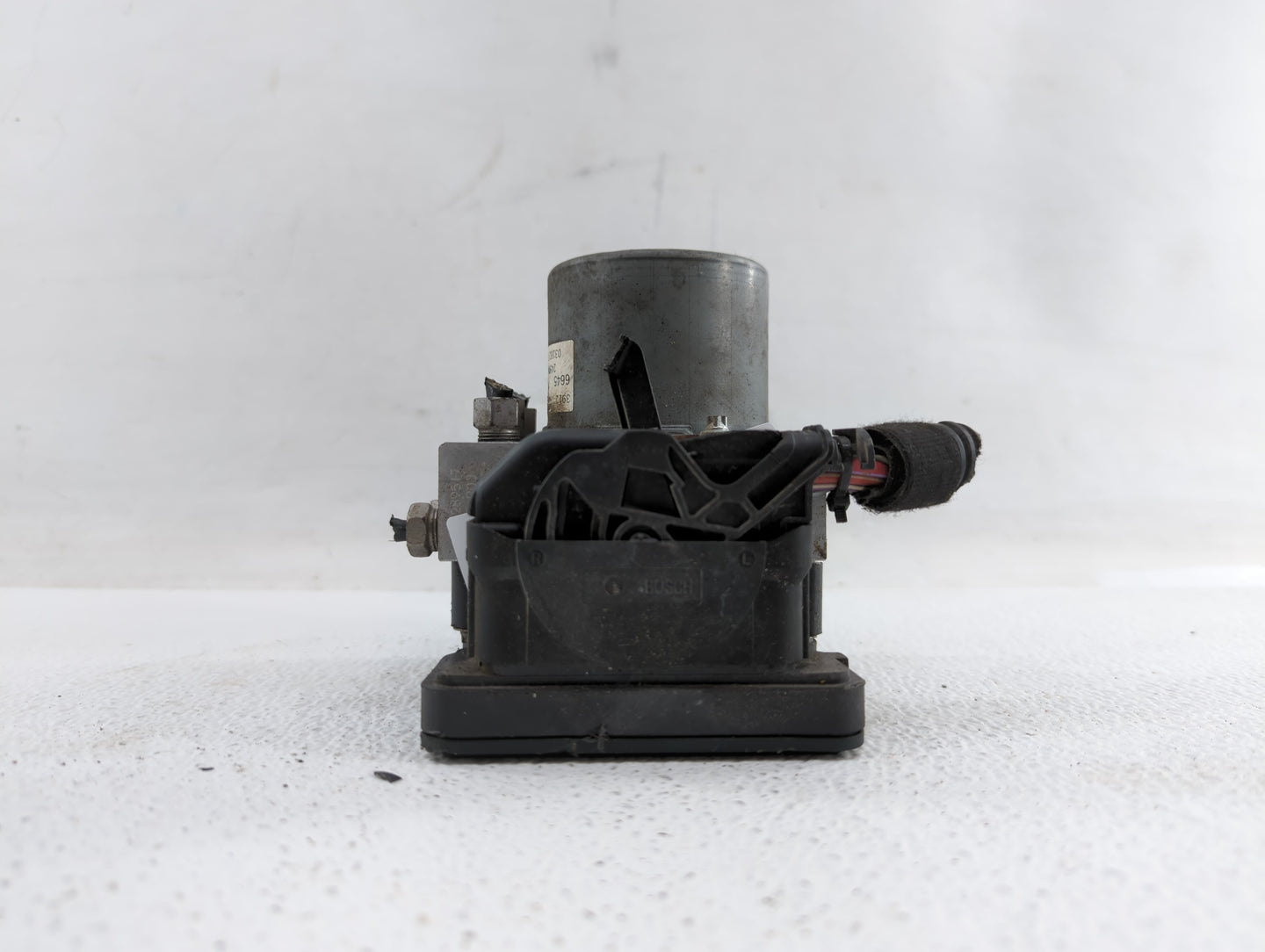 2019 Chevrolet Cruze ABS Pump Control Module Replacement P/N:39126645 Fits OEM Used Auto Parts - Oemusedautoparts1.com