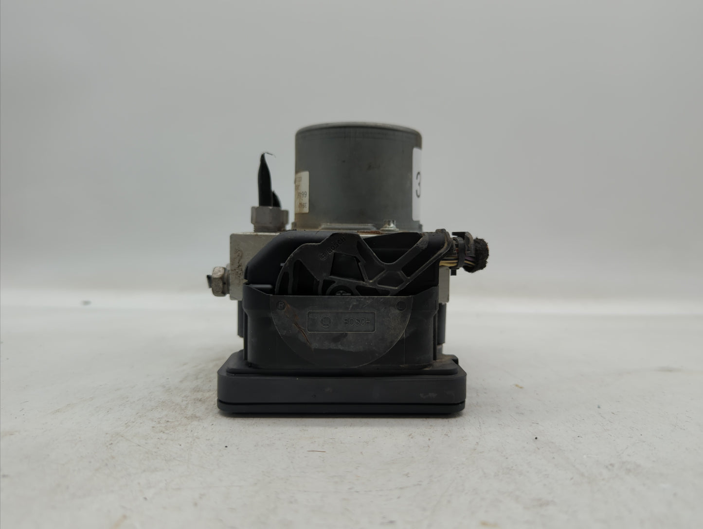 2019 Chevrolet Cruze ABS Pump Control Module Replacement P/N:39126645 Fits OEM Used Auto Parts - Oemusedautoparts1.com