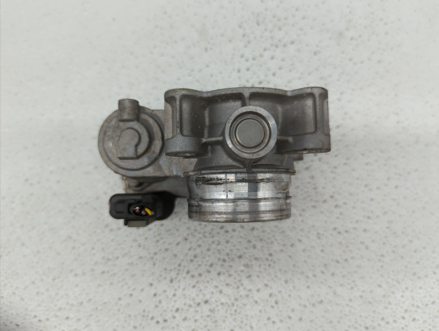 2017-2018 Chevrolet Cruze Throttle Body P/N:12671379AA Fits Fits 2017 2018 OEM Used Auto Parts - Oemusedautoparts1.com