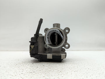 2017-2018 Chevrolet Cruze Throttle Body P/N:12671379AA Fits Fits 2017 2018 OEM Used Auto Parts - Oemusedautoparts1.com