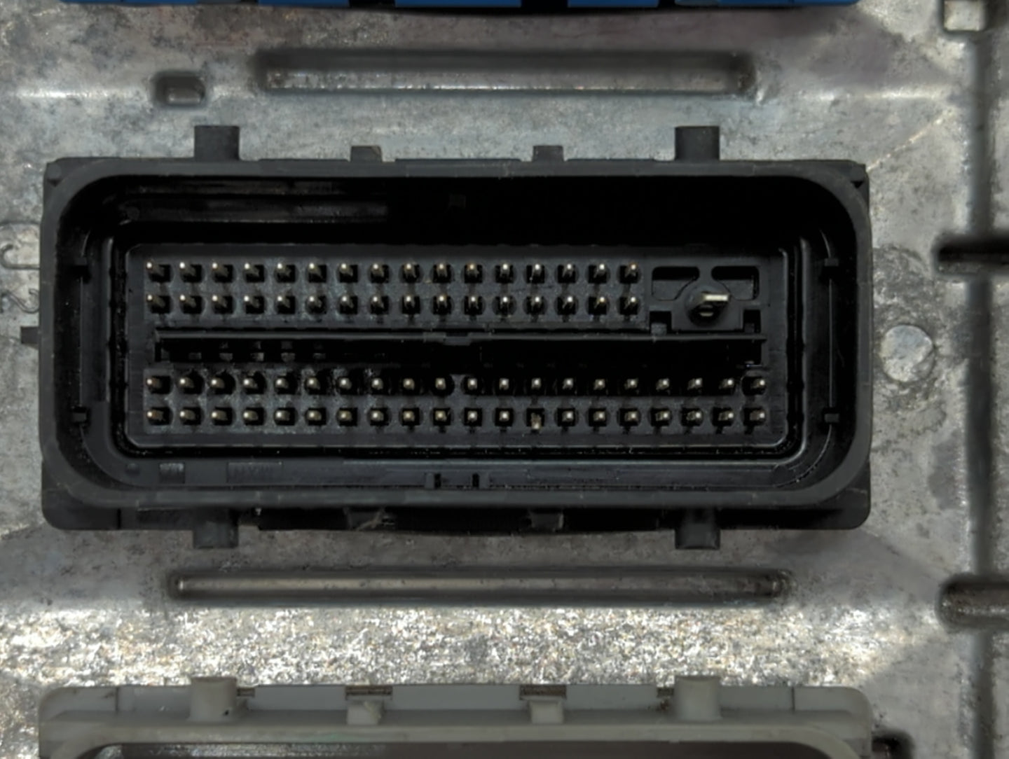 2017-2018 Chevrolet Cruze PCM Engine Control Computer ECU ECM PCU OEM P/N:12687235 12677677, 12686384 Fits Fits 2017 2018 20