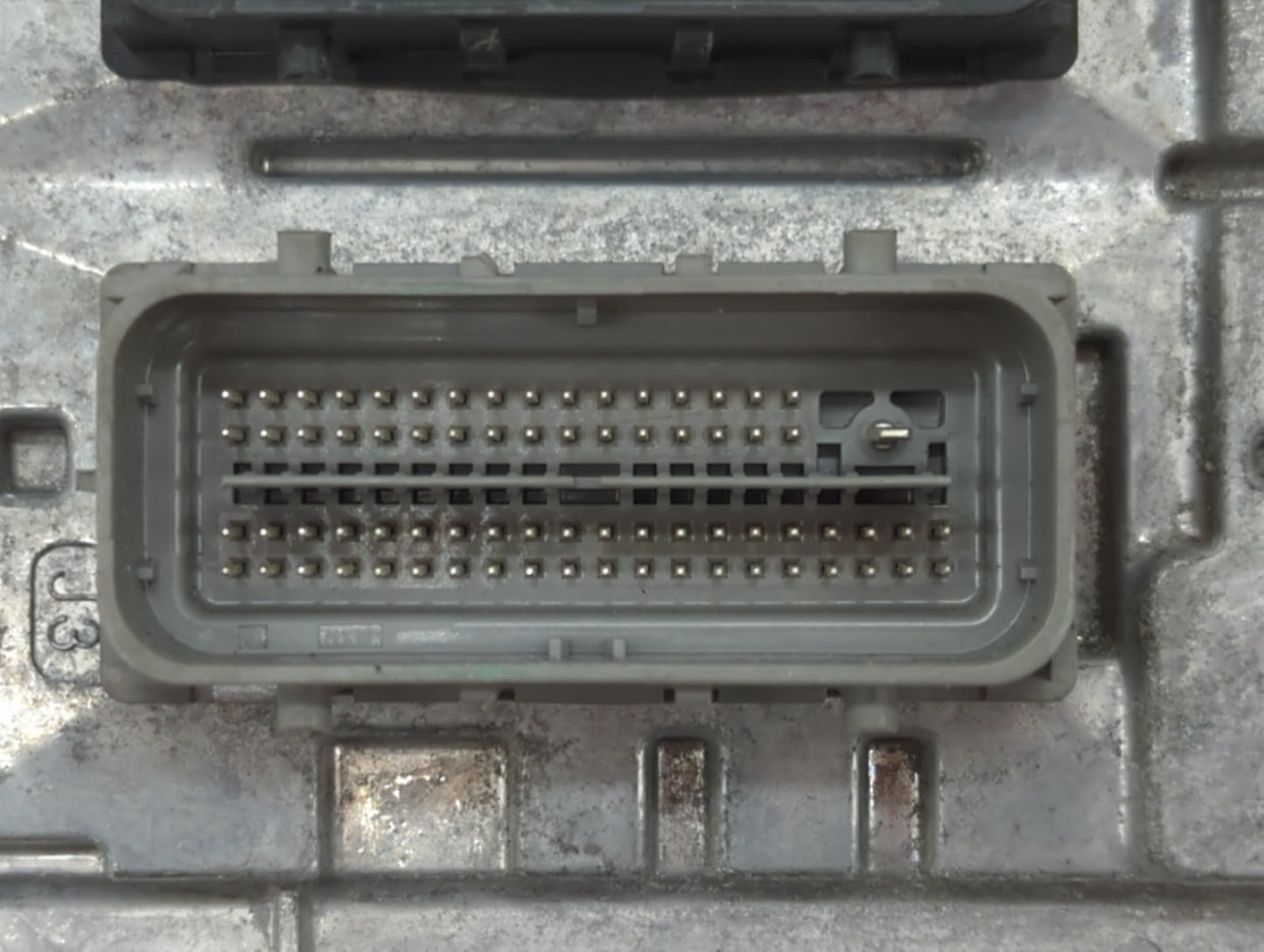 2017-2018 Chevrolet Cruze PCM Engine Control Computer ECU ECM PCU OEM P/N:12687235 12677677, 12686384 Fits Fits 2017 2018 20