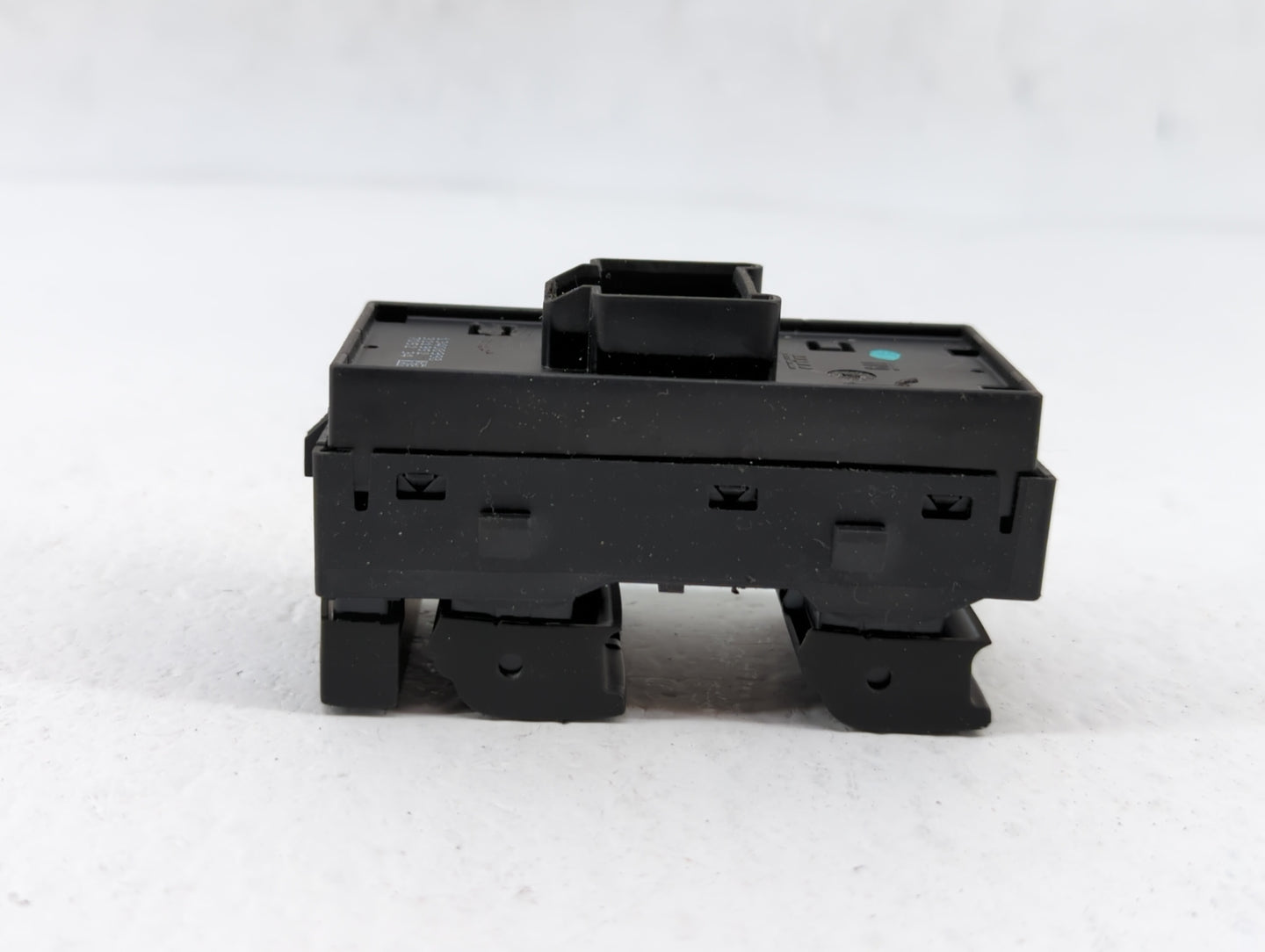 2016-2018 Chevrolet Cruze Master Power Window Switch Replacement Driver Side Left P/N:13408998 13433333 Fits Fits 2016 2017 
