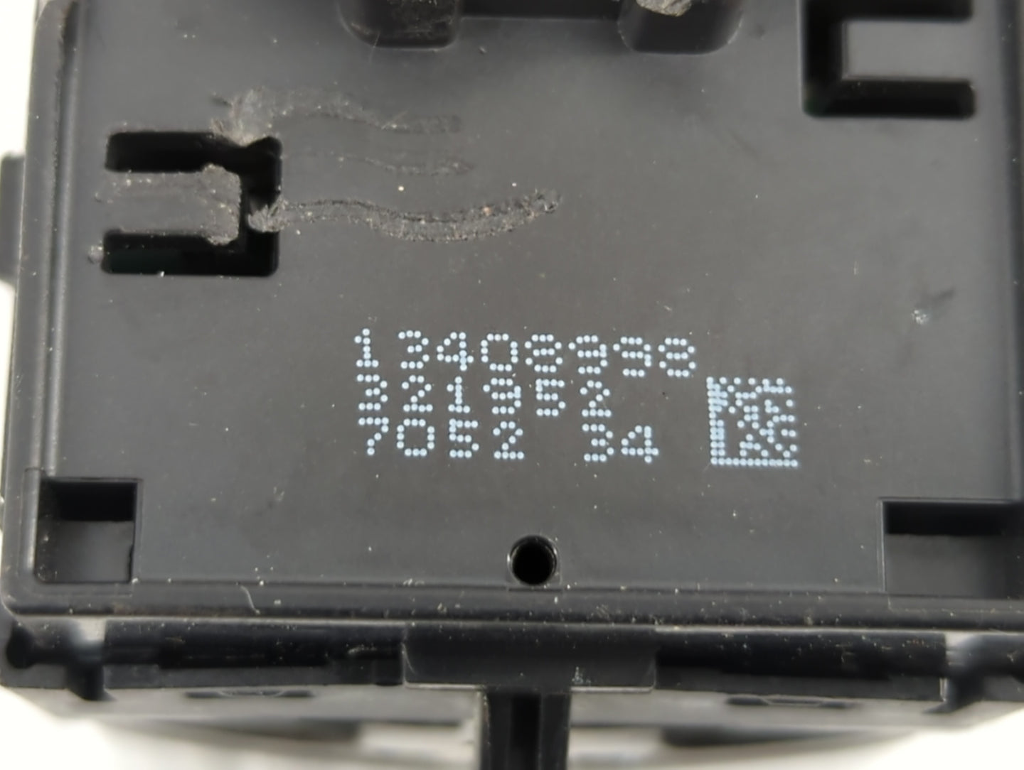 2016-2018 Chevrolet Cruze Master Power Window Switch Replacement Driver Side Left P/N:13408998 13433333 Fits Fits 2016 2017 