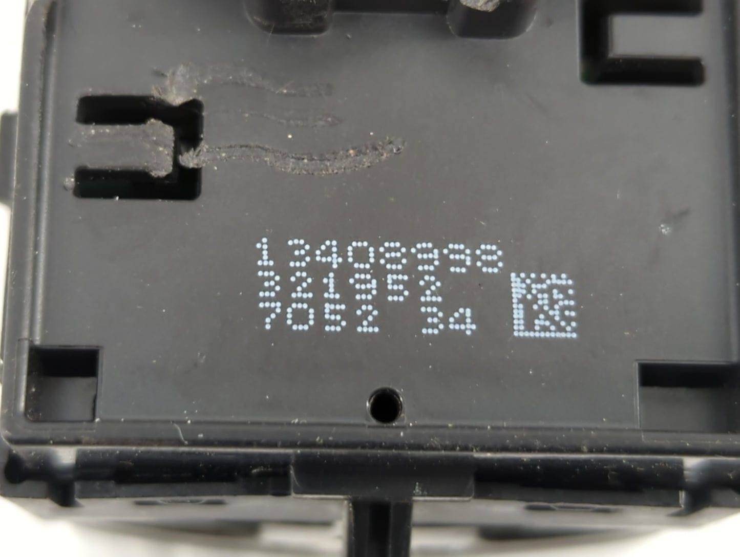 2016-2018 Chevrolet Cruze Master Power Window Switch Replacement Driver Side Left P/N:13408998 13433333 Fits Fits 2016 2017 