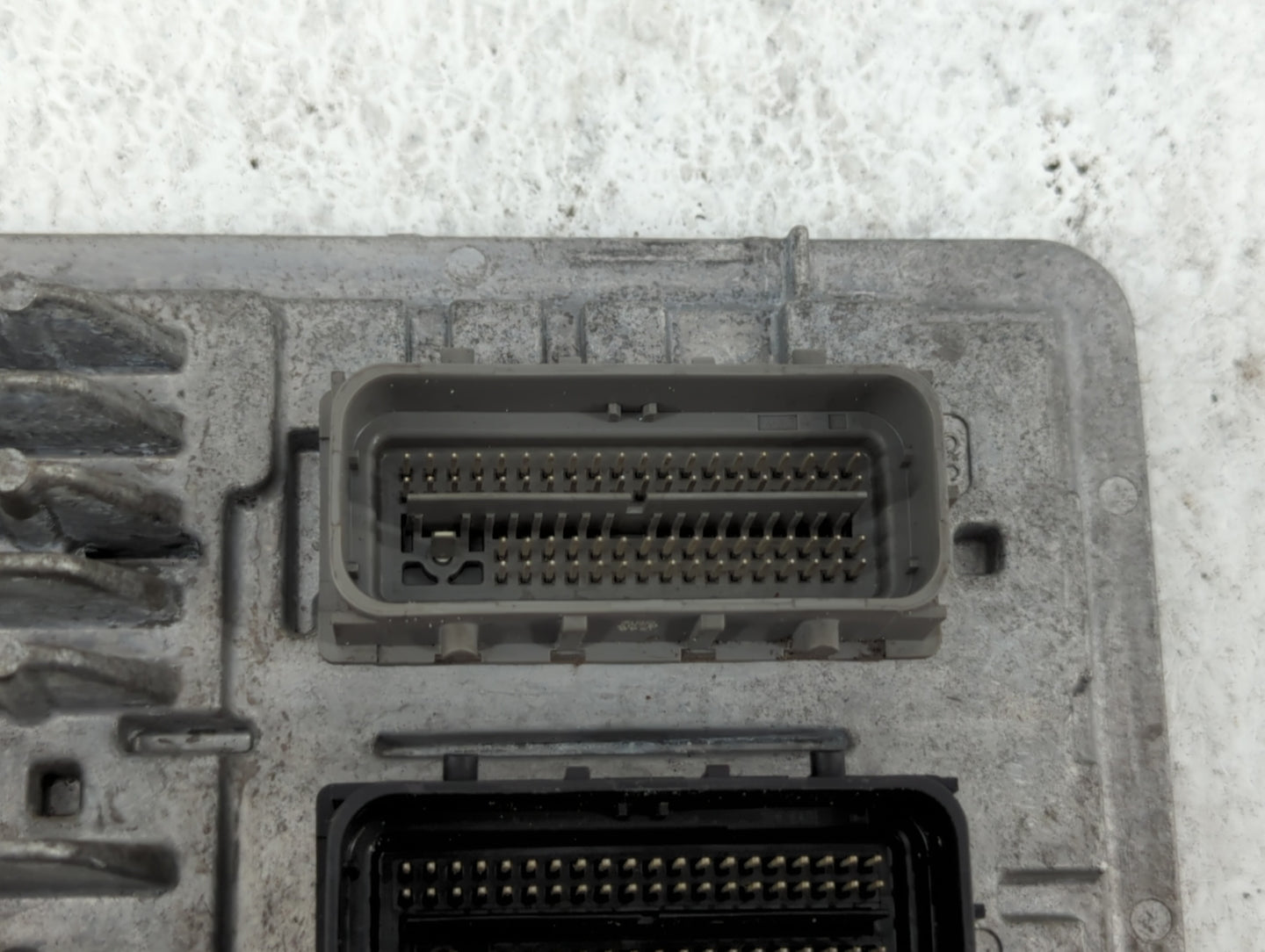 2017-2018 Chevrolet Cruze PCM Engine Control Computer ECU ECM PCU OEM P/N:12669908 12681528 Fits Fits 2017 2018 2019 OEM Use
