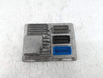 compare product 2017-2018 Chevrolet Cruze PCM Engine Control Computer ECU ECM PCU OEM P/N:12669908 12681528 Fits Fits 2017 2018 2019 OEM Used Auto Parts