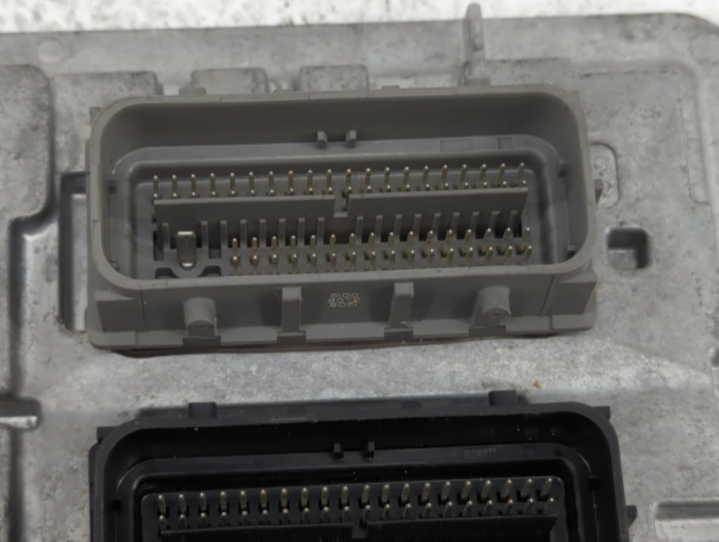 2017-2018 Chevrolet Cruze PCM Engine Control Computer ECU ECM PCU OEM P/N:12669908 12681528 Fits Fits 2017 2018 2019 OEM Use