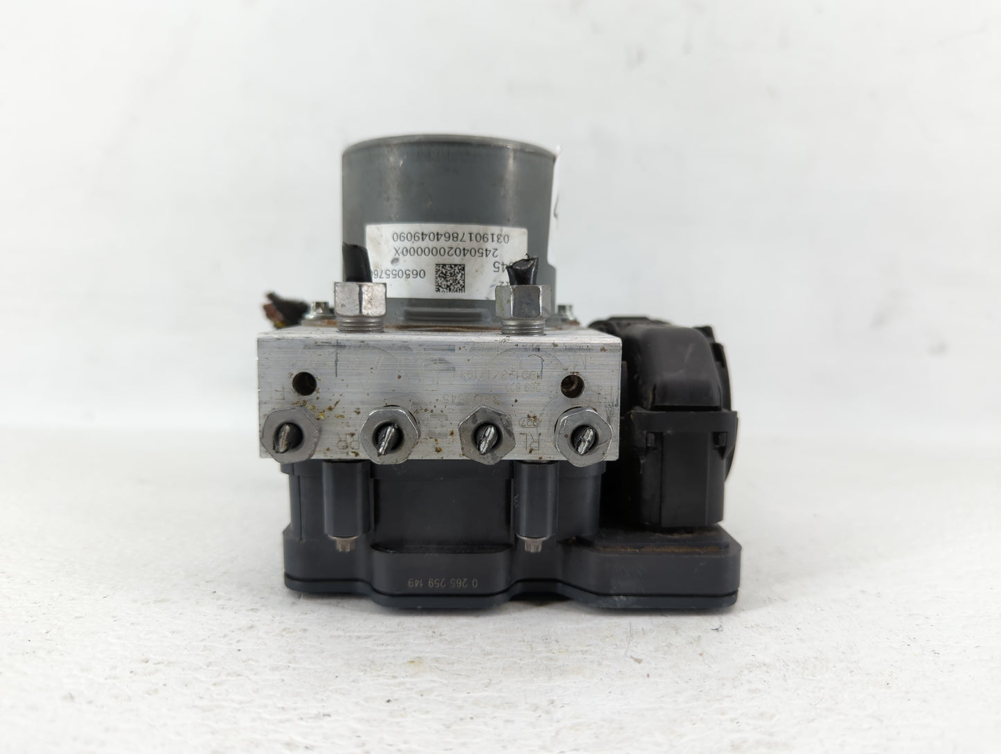 2019 Chevrolet Cruze ABS Pump Control Module Replacement P/N:39126645 Fits OEM Used Auto Parts - Oemusedautoparts1.com