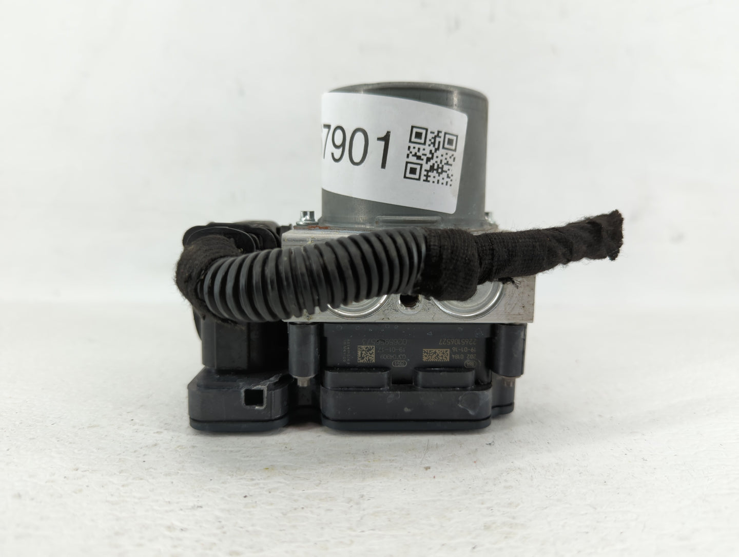 2019 Chevrolet Cruze ABS Pump Control Module Replacement P/N:39126645 Fits OEM Used Auto Parts - Oemusedautoparts1.com