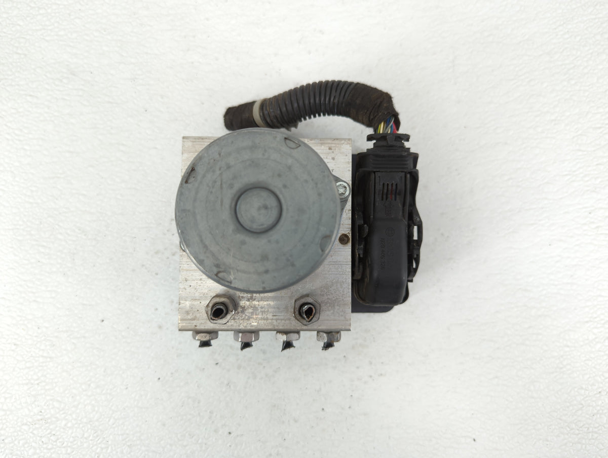 2019 Chevrolet Cruze Anti-Lock Brake ABS Pump Module Actuator OEM P/N:39126645 Fits OEM Used Auto Parts - Oemusedautoparts1.
