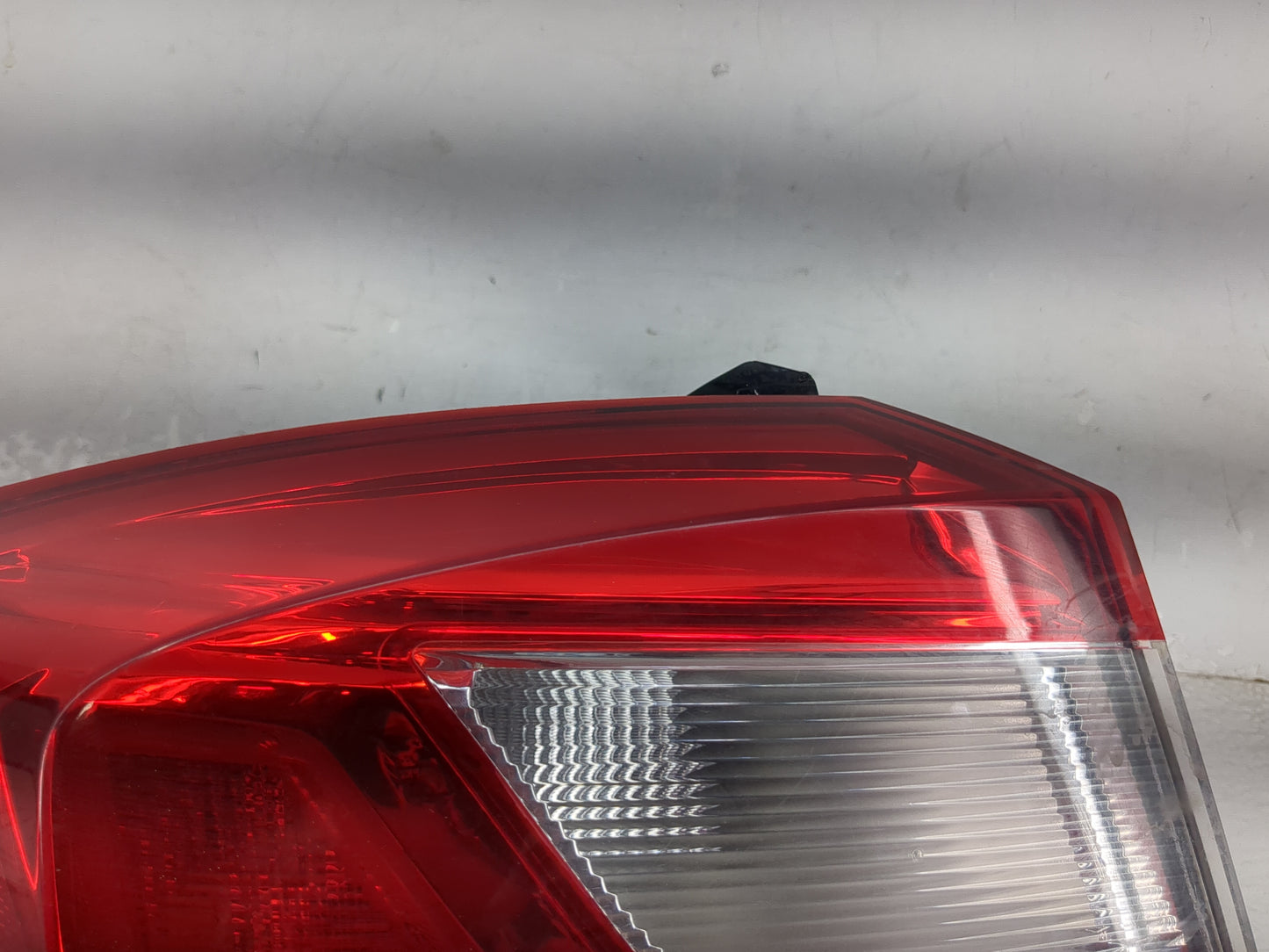 2017-2019 Chevrolet Cruze Tail Light Assembly Driver Left OEM P/N:84332798 Fits Fits 2017 2018 2019 OEM Used Auto Parts - Oe