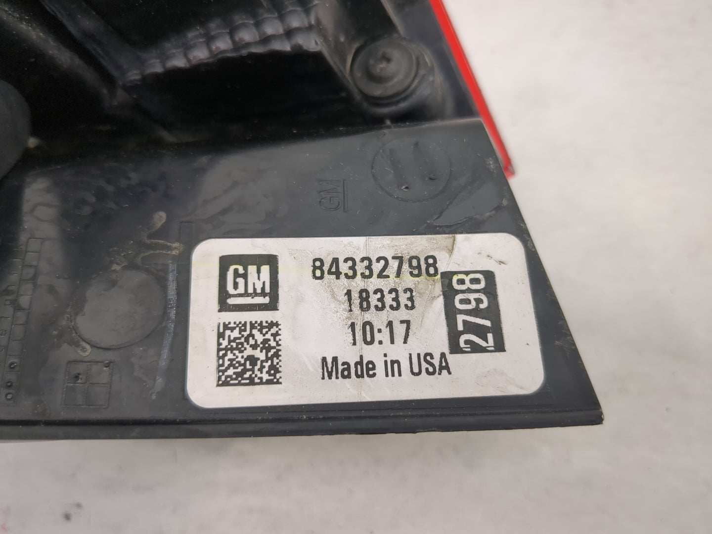 2017-2019 Chevrolet Cruze Tail Light Assembly Driver Left OEM P/N:84332798 Fits Fits 2017 2018 2019 OEM Used Auto Parts - Oe
