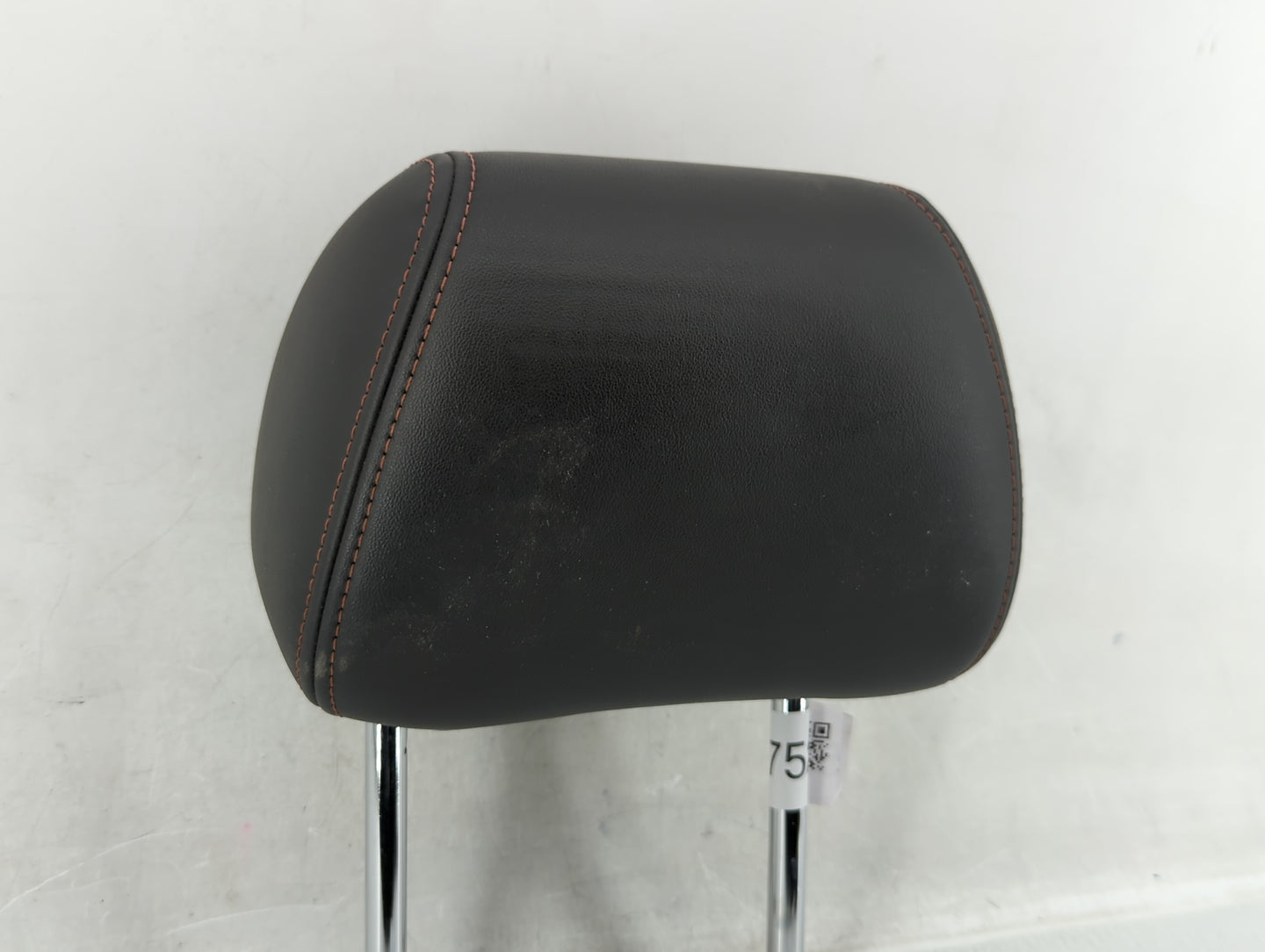 2019-2019 Chevrolet Cruze Headrest Head Rest Rear Seat Black - Oemusedautoparts1.com