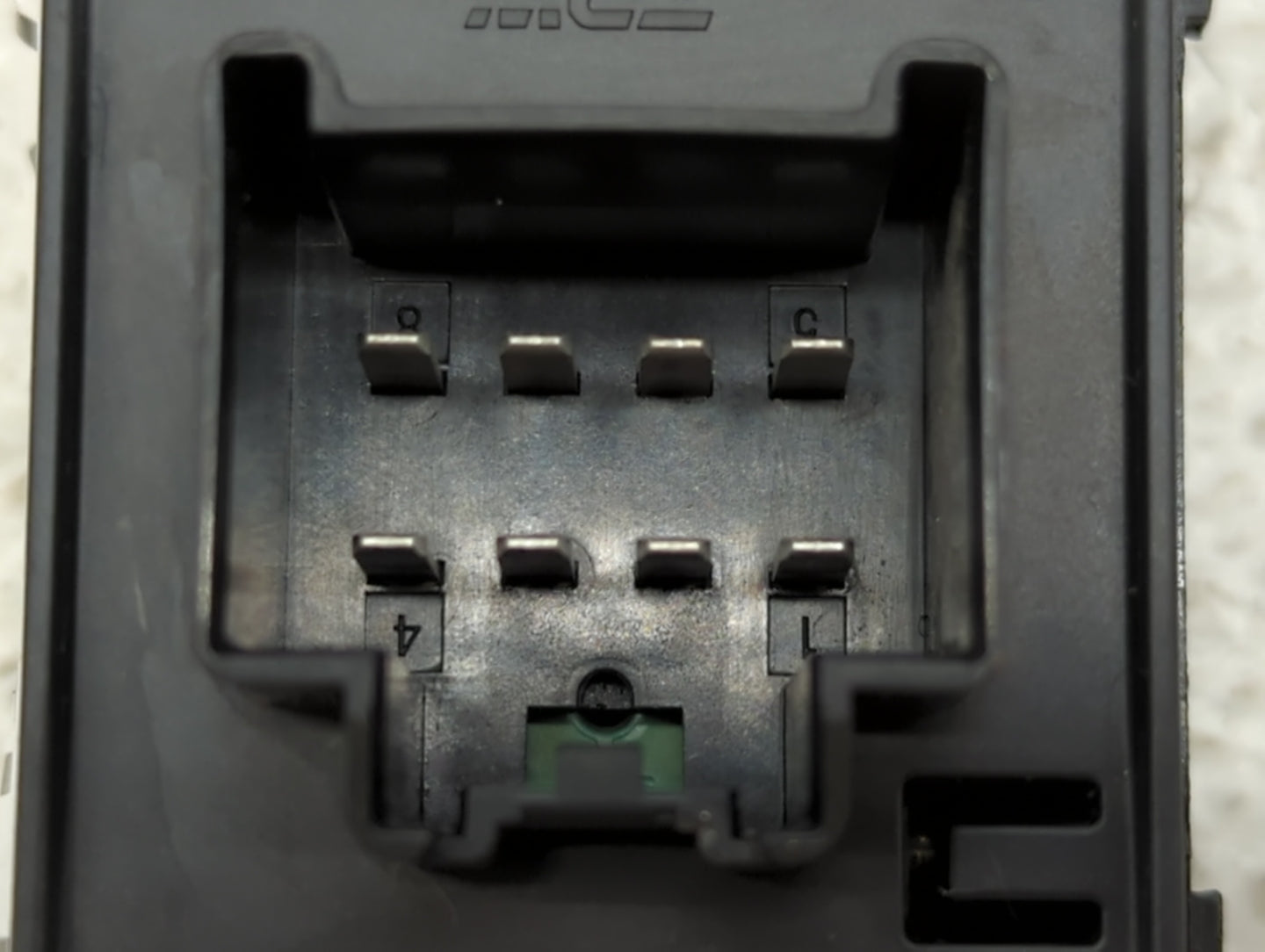 2016-2019 Chevrolet Cruze Master Power Window Switch Replacement Driver Side Left P/N:13408998 Fits OEM Used Auto Parts - Oe