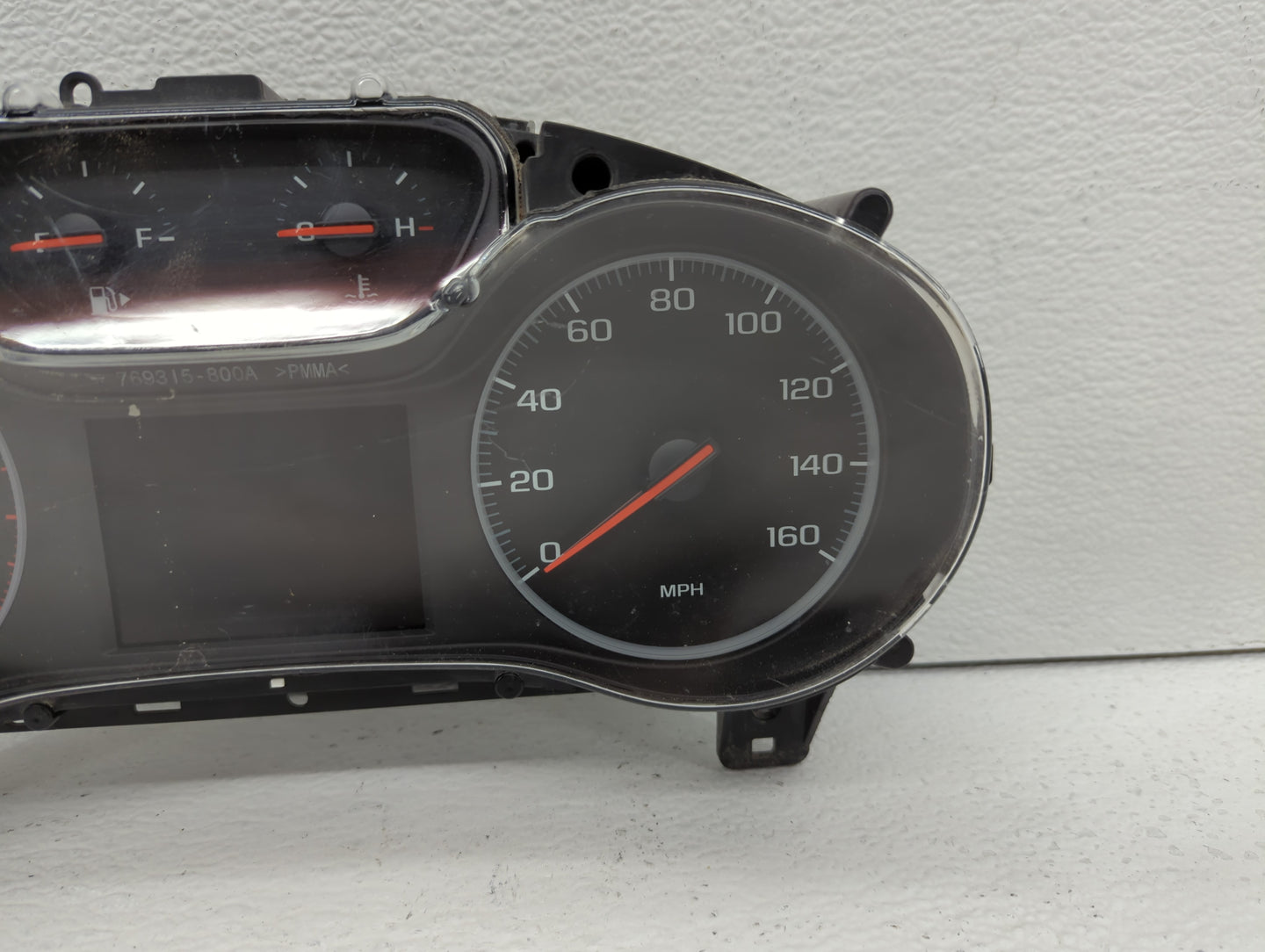 2019 Chevrolet Cruze Instrument Cluster Speedometer Gauges P/N:42686941 Fits OEM Used Auto Parts - Oemusedautoparts1.com