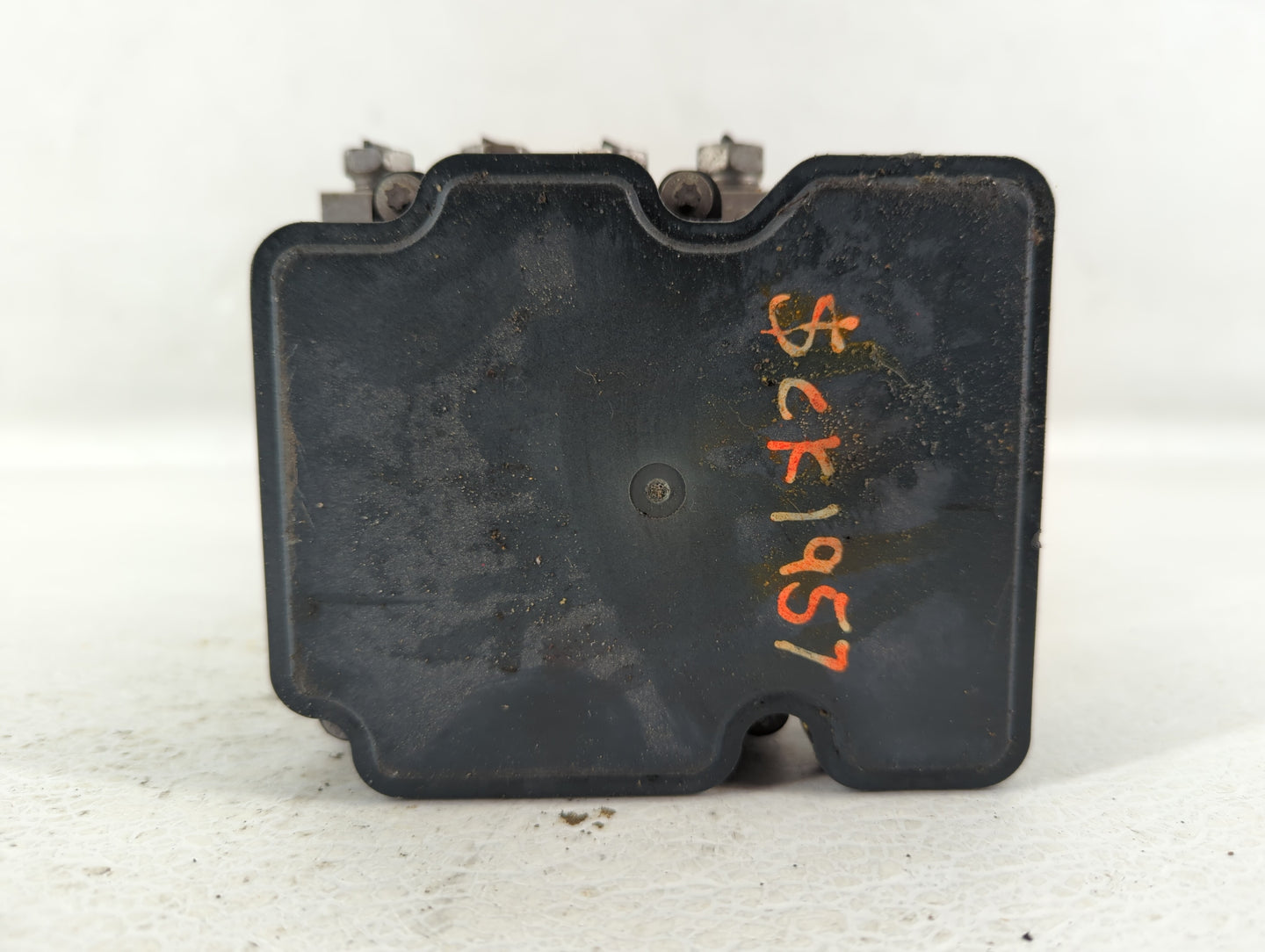2019 Chevrolet Cruze ABS Pump Control Module Replacement P/N:39126645 Fits OEM Used Auto Parts - Oemusedautoparts1.com