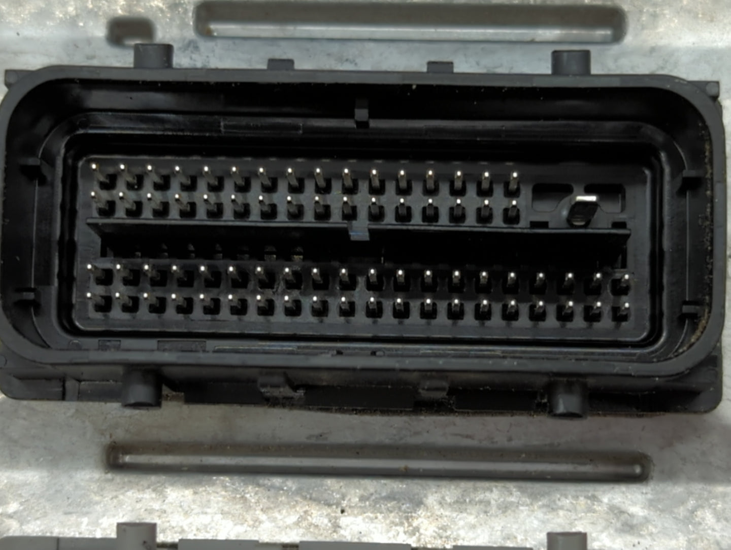 2017-2019 Chevrolet Cruze PCM Engine Control Computer ECU ECM PCU OEM P/N:12696201 Fits Fits 2017 2018 2019 2020 2021 2022 O
