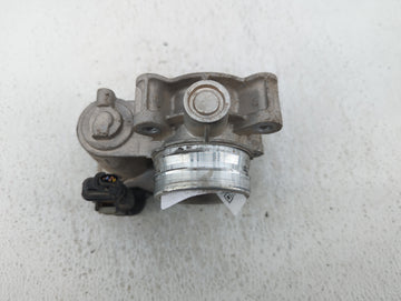 2017-2019 Chevrolet Cruze Throttle Body P/N:12671379AA Fits Fits 2016 2017 2018 2019 2020 2021 2022 OEM Used Auto Parts