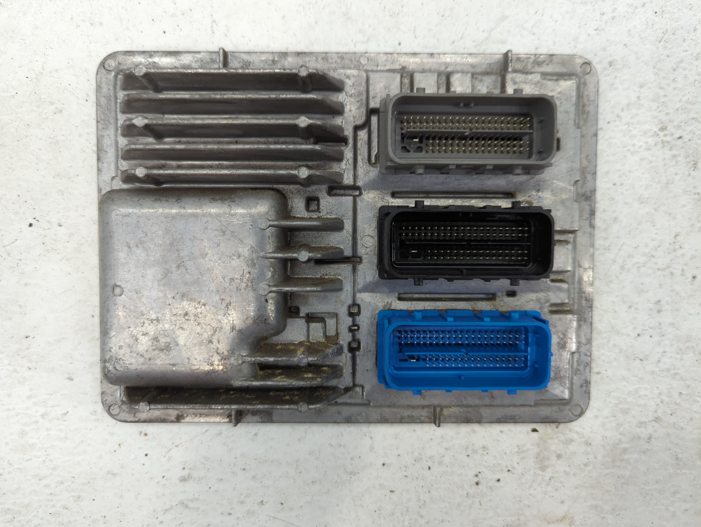 2017-2019 Chevrolet Cruze PCM Engine Control Computer ECU ECM PCU OEM P/N:12696201 Fits Fits 2017 2018 2019 2020 2021 2022 O