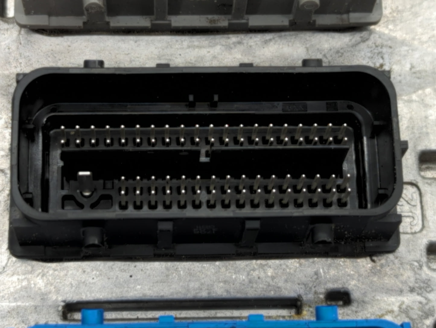 2017-2019 Chevrolet Cruze PCM Engine Control Computer ECU ECM PCU OEM P/N:12696201 Fits Fits 2017 2018 2019 2020 2021 2022 O