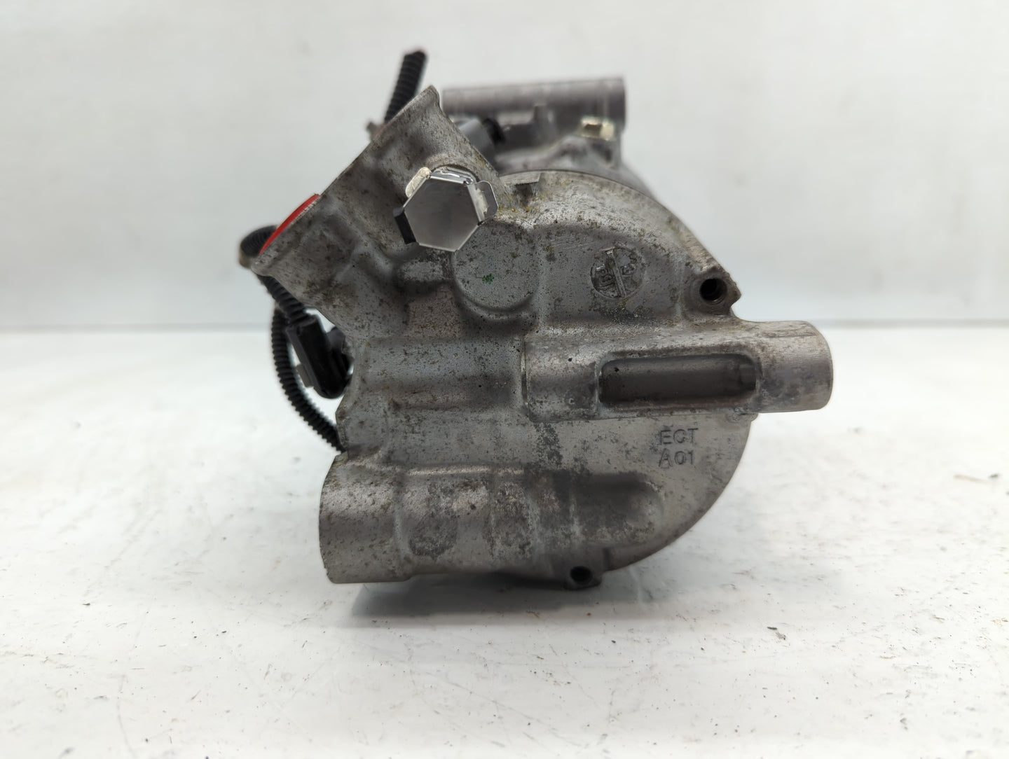 2019-2019 Chevrolet Cruze Air Conditioning A/c Ac Compressor Oem - Oemusedautoparts1.com