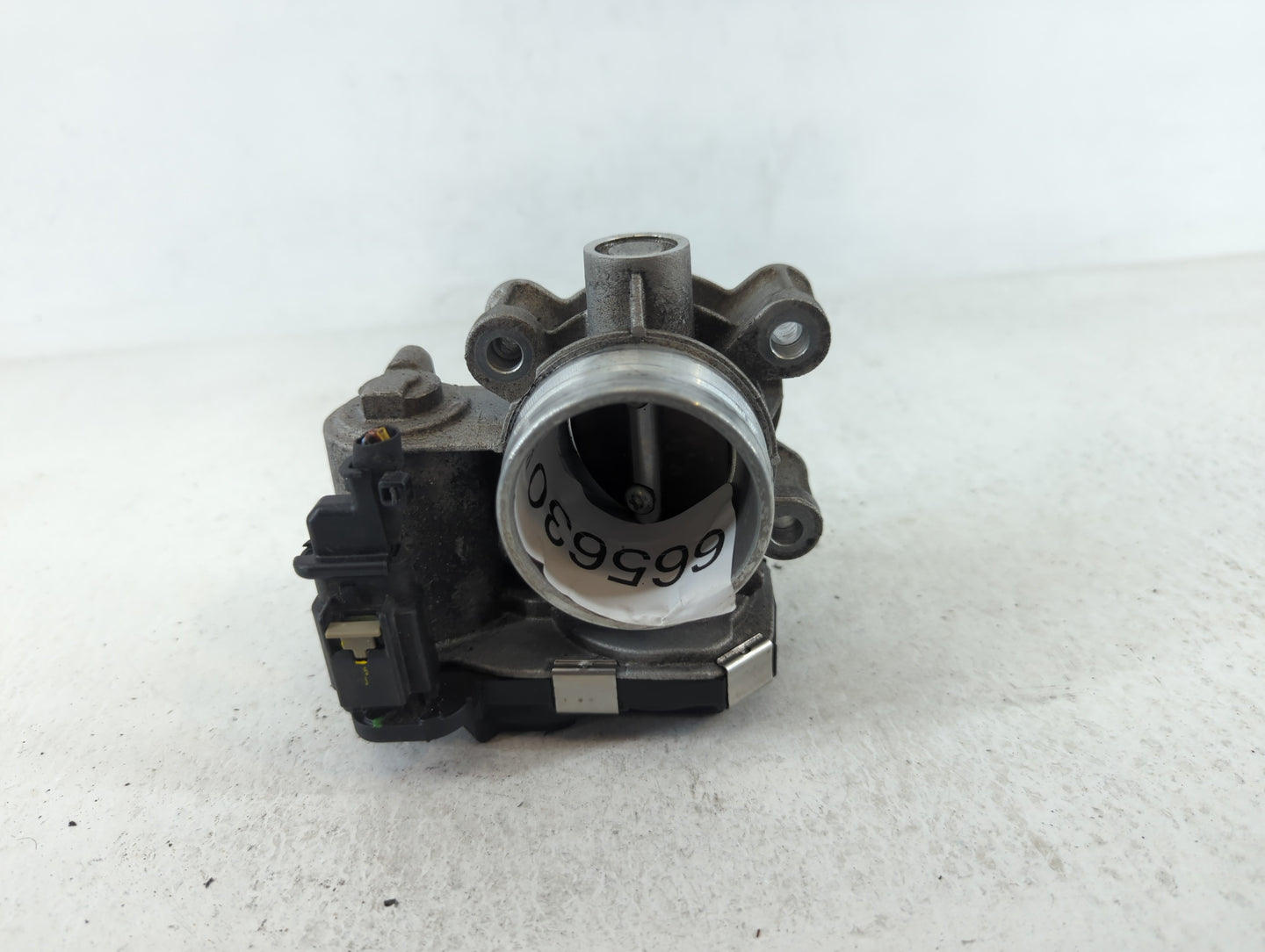 2017-2019 Chevrolet Cruze Throttle Body P/N:12671379AA Fits Fits 2016 2017 2018 2019 2020 2021 2022 OEM Used Auto Parts - Oe
