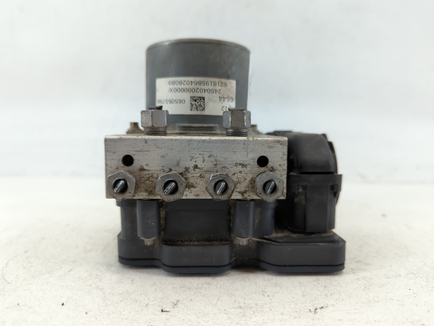 2019 Chevrolet Cruze ABS Pump Control Module Replacement P/N:39126644 Fits OEM Used Auto Parts - Oemusedautoparts1.com