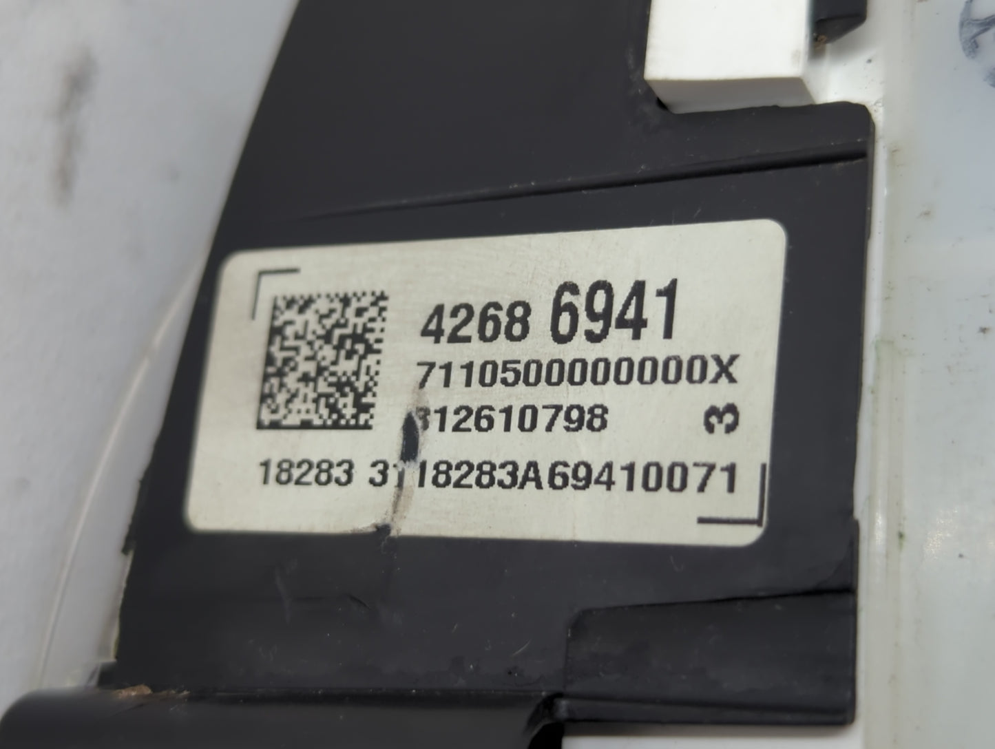 2019 Chevrolet Cruze Instrument Cluster Speedometer Gauges P/N:42686941 Fits OEM Used Auto Parts - Oemusedautoparts1.com