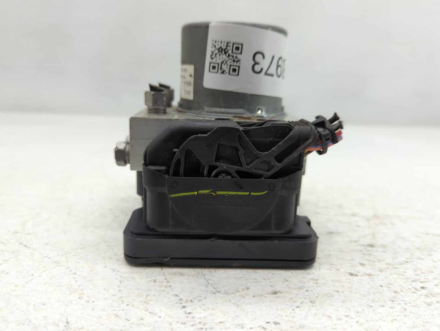 2019 Chevrolet Cruze ABS Pump Control Module Replacement P/N:39126644 Fits OEM Used Auto Parts - Oemusedautoparts1.com