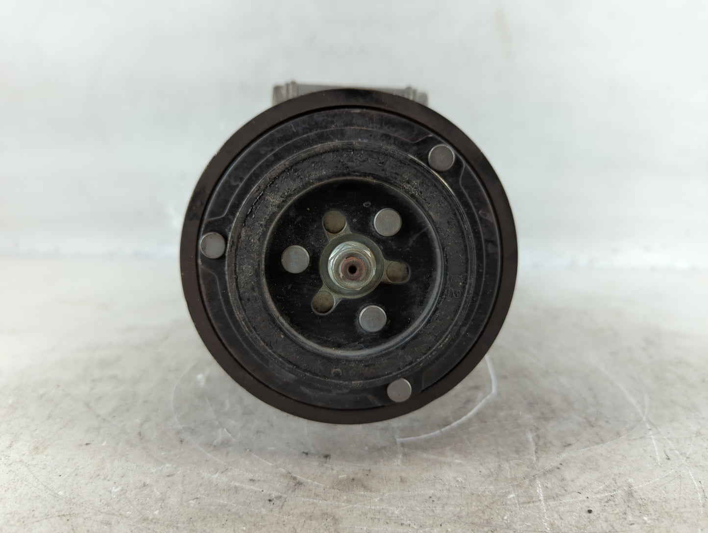 2019-2019 Chevrolet Cruze Air Conditioning A/c Ac Compressor Oem - Oemusedautoparts1.com