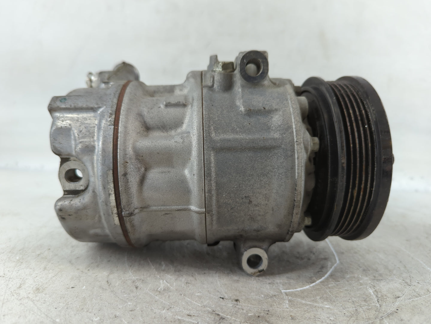 2019-2019 Chevrolet Cruze Air Conditioning A/c Ac Compressor Oem - Oemusedautoparts1.com