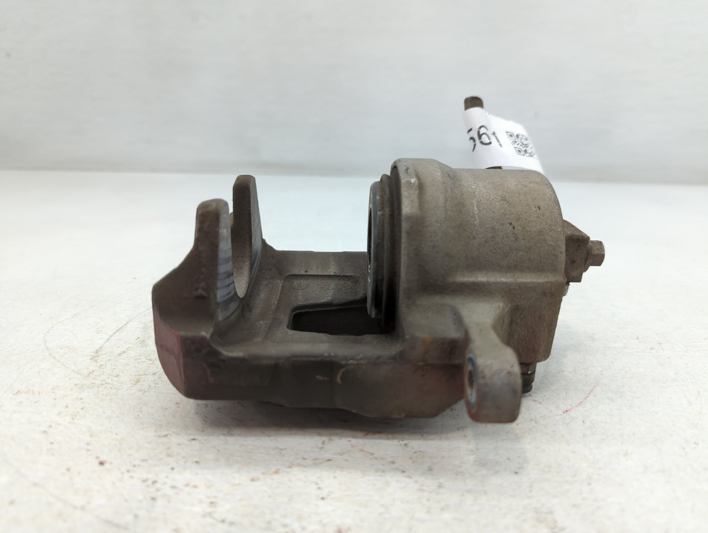 2016-2019 Chevrolet Cruze Front Passenger Right Brake Caliper - Oemusedautoparts1.com