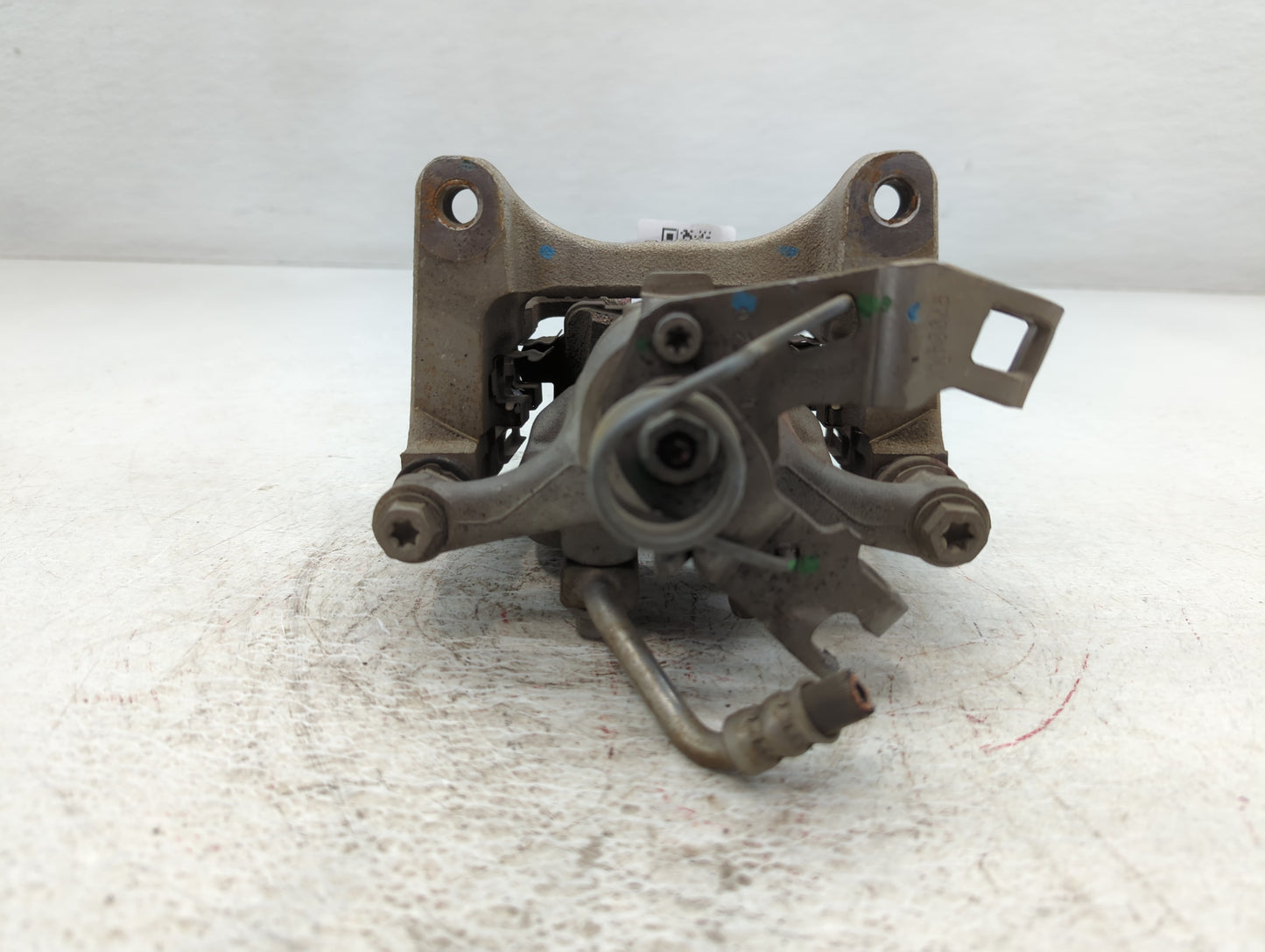 2016-2019 Chevrolet Cruze Front Passenger Right Brake Caliper - Oemusedautoparts1.com