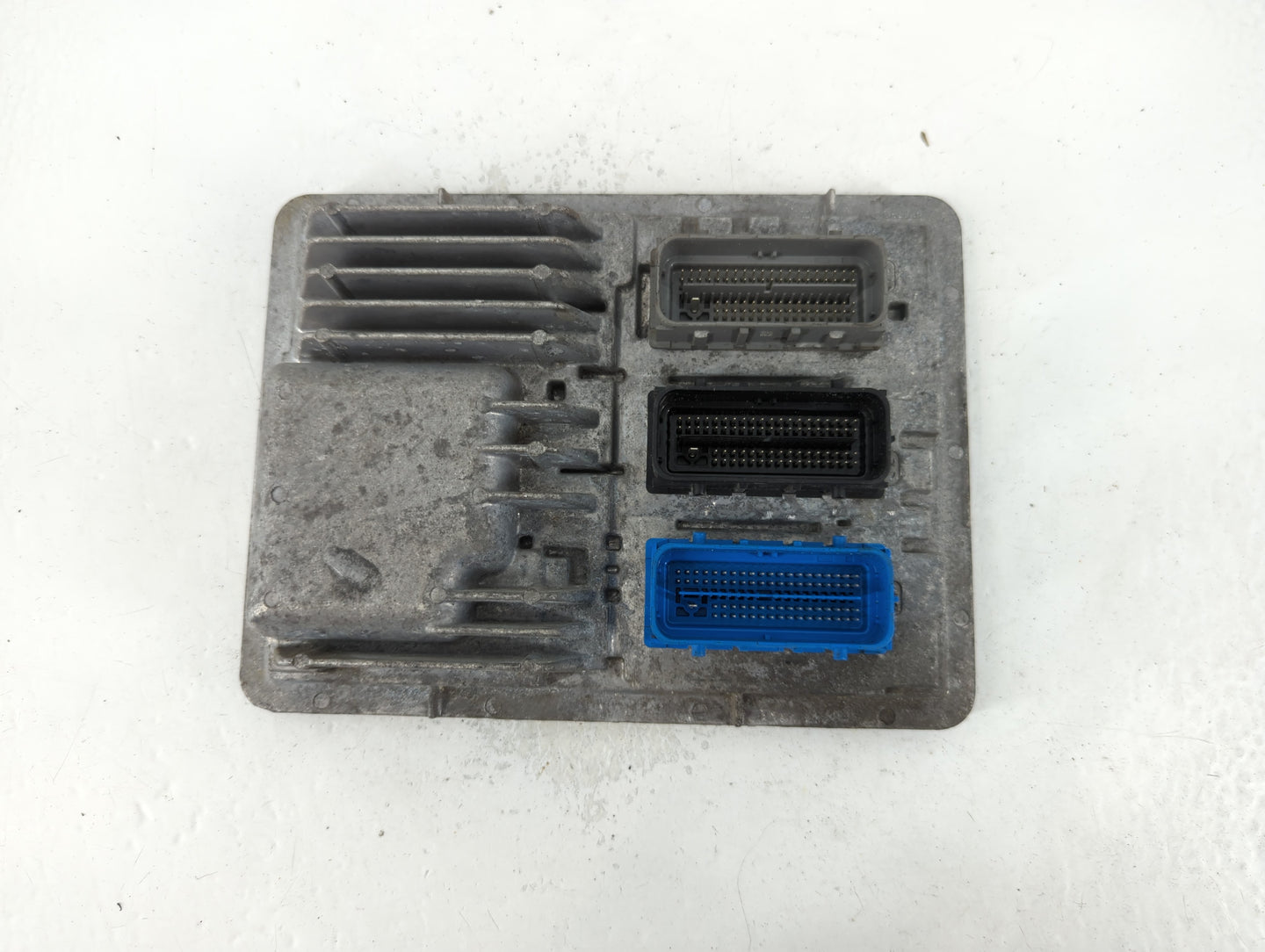 2017-2019 Chevrolet Cruze PCM Engine Control Computer ECU ECM PCU OEM P/N:12696201 Fits Fits 2017 2018 2019 2020 2021 2022 O