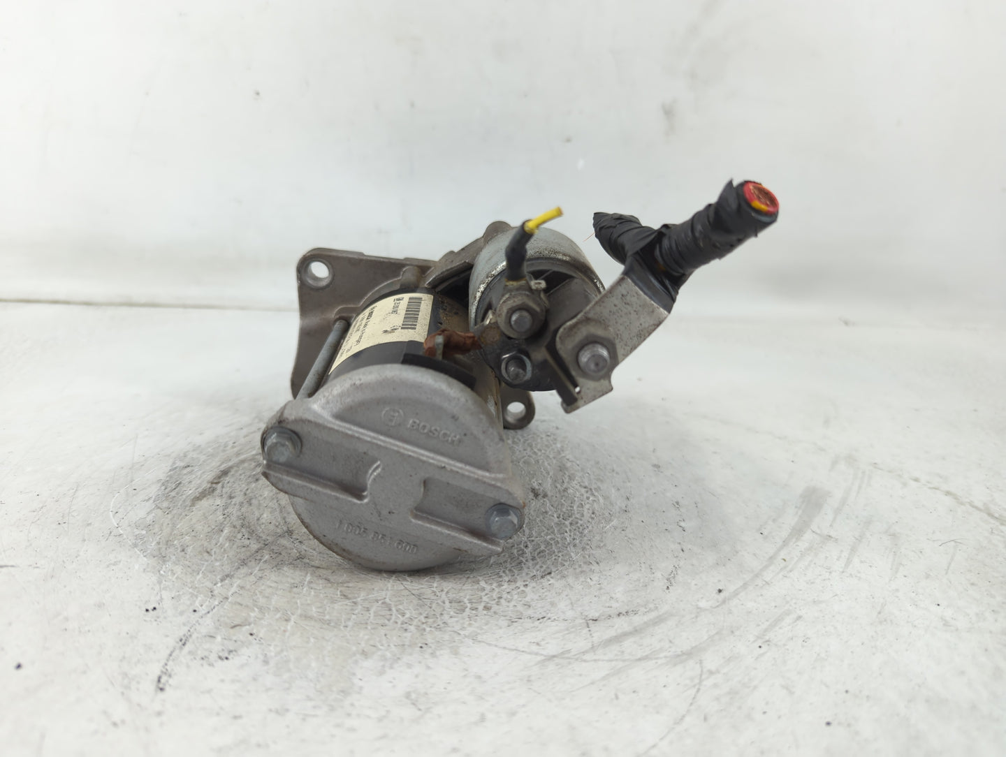 2017-2019 Chevrolet Cruze Car Starter Motor Solenoid OEM P/N:0 001 192 087 Fits Fits 2017 2018 2019 OEM Used Auto Parts - Oe